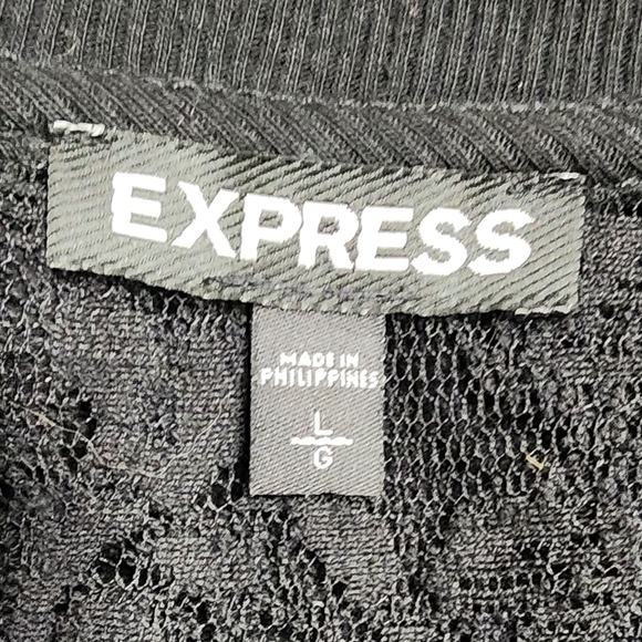 NWOT Express Black Lace Crop Top - Picture 8 of 8